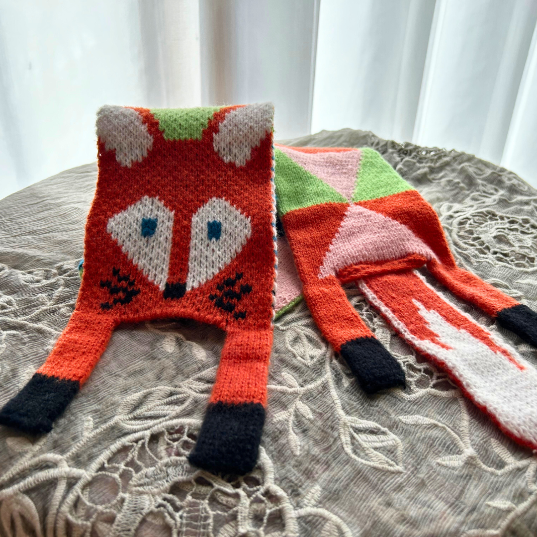 Woven Cute Fox Pattern Scarf