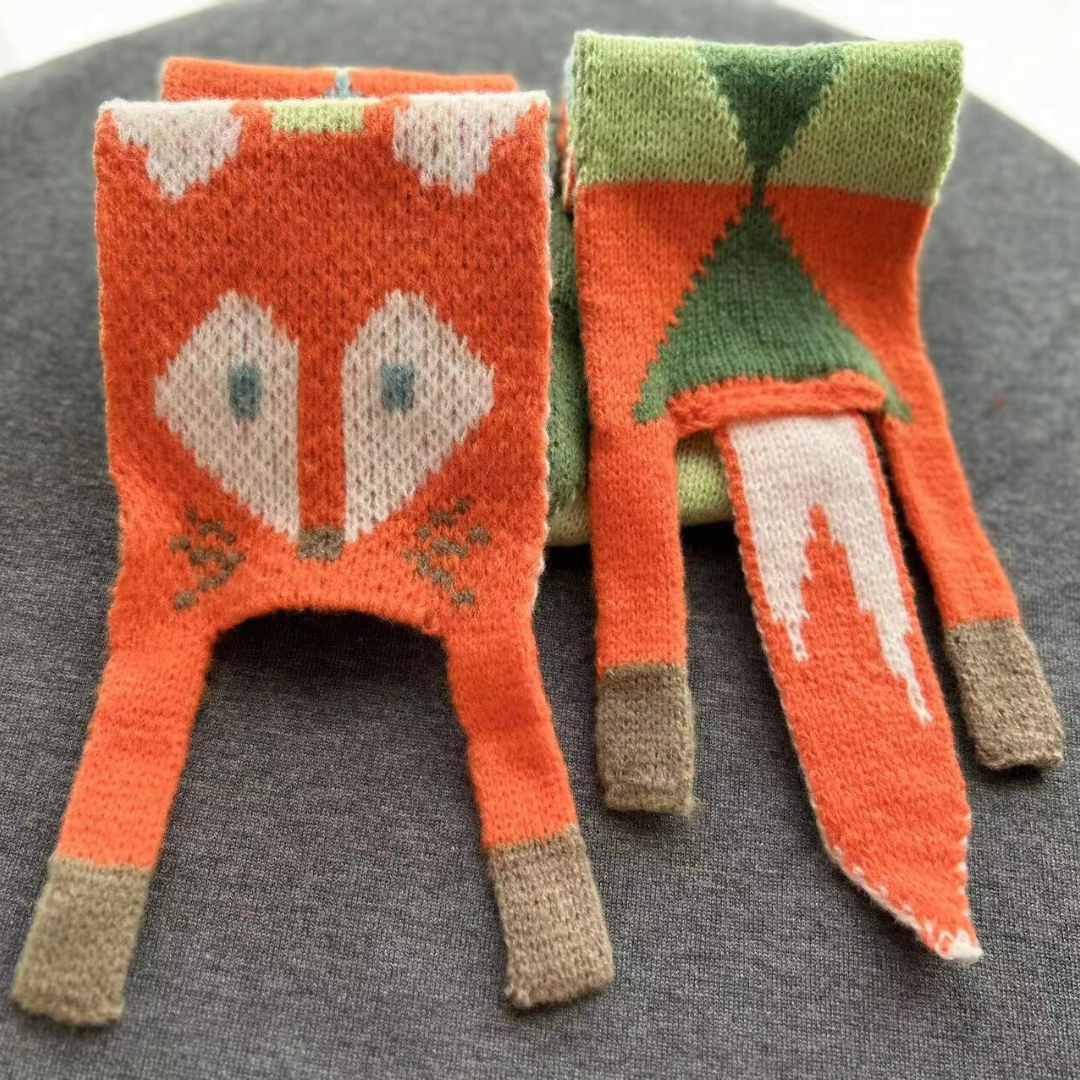 Woven Cute Fox Pattern Scarf