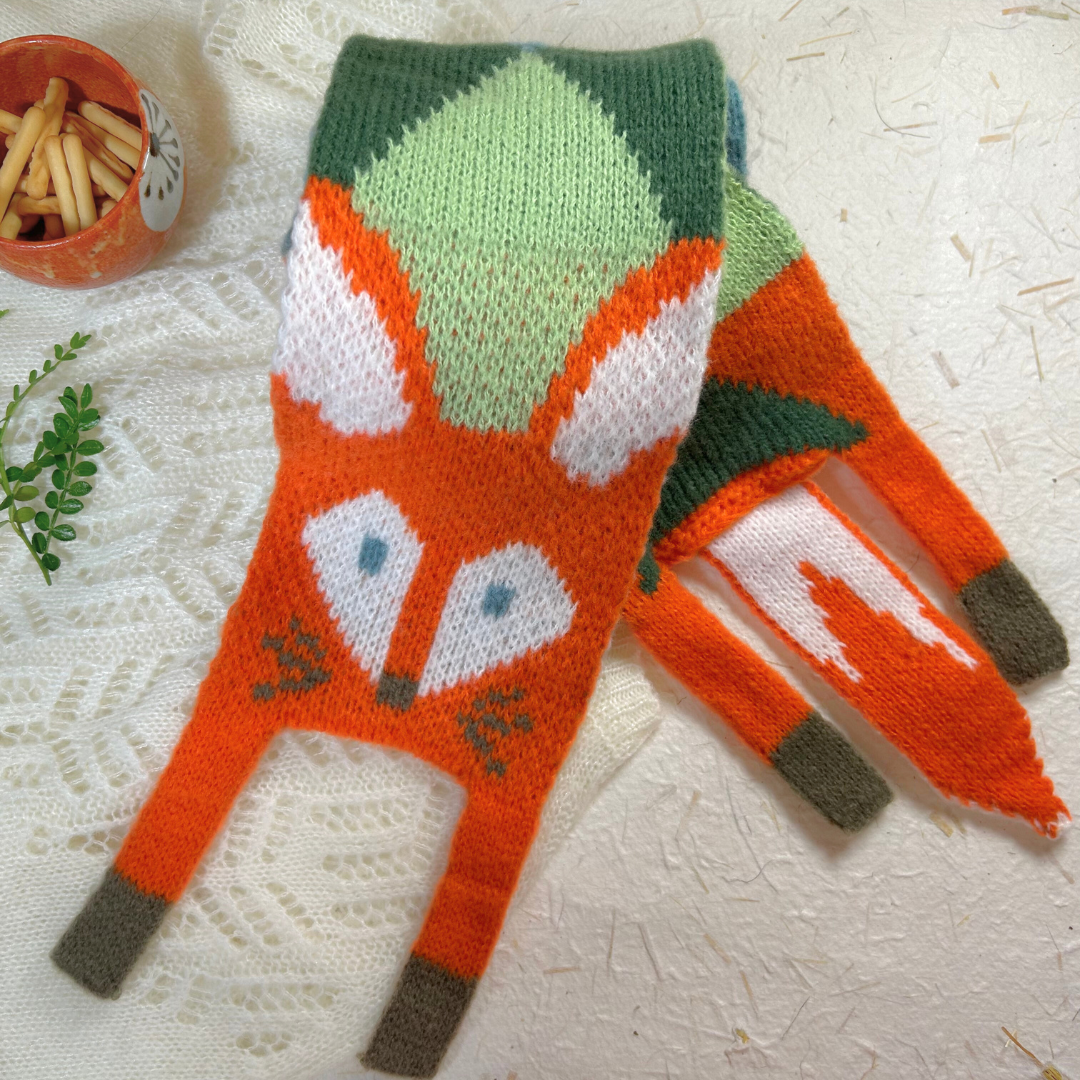 Woven Cute Fox Pattern Scarf