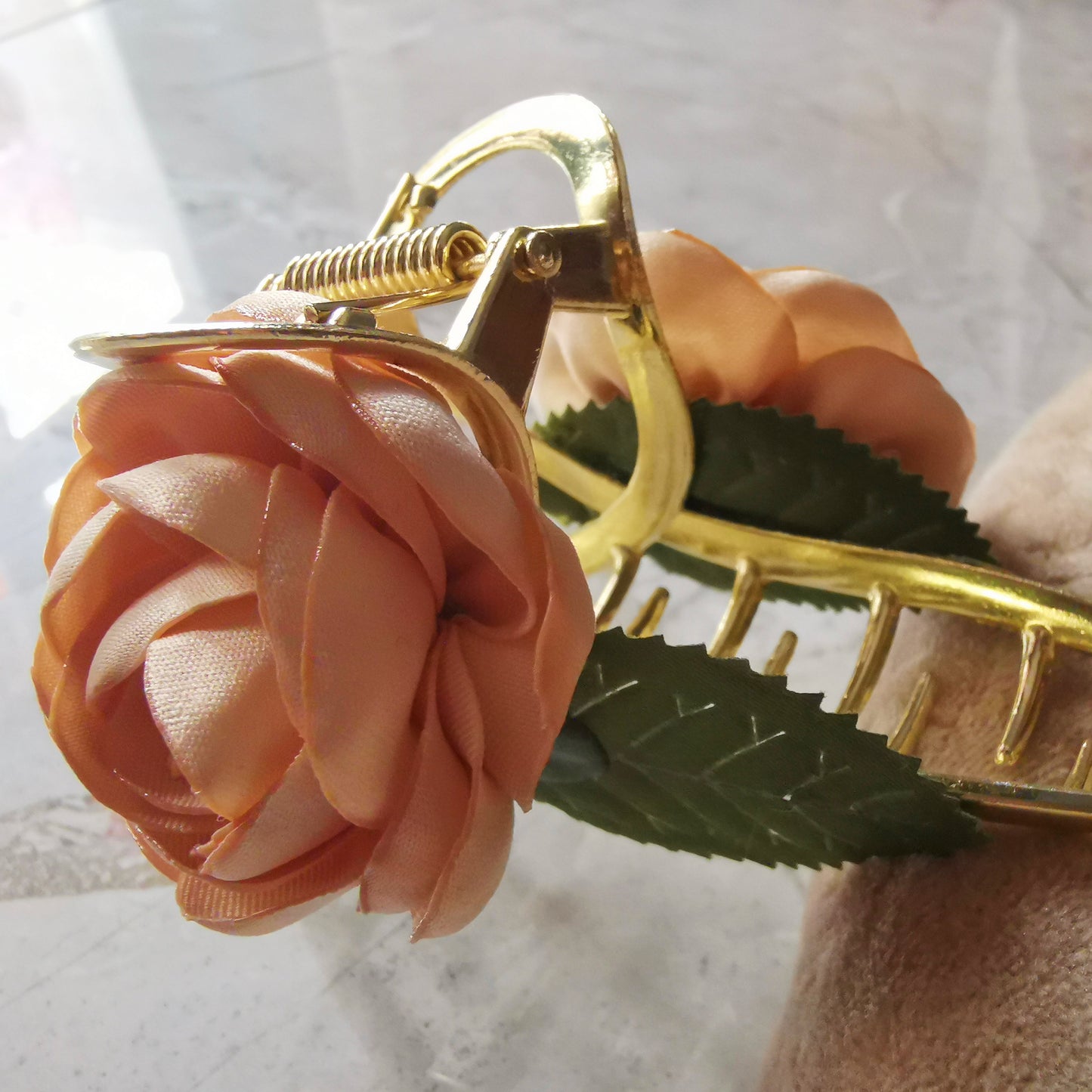 Rose Metal Hair Claw Clip