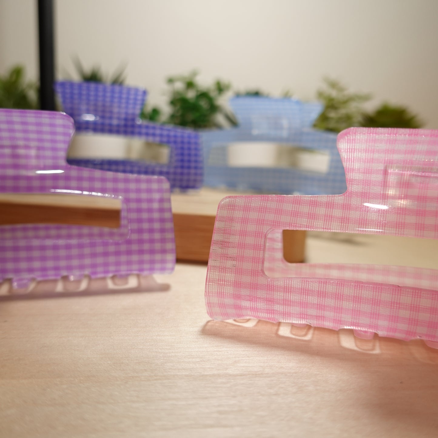 Coloured Checkered Translucent Hair Claw Clips